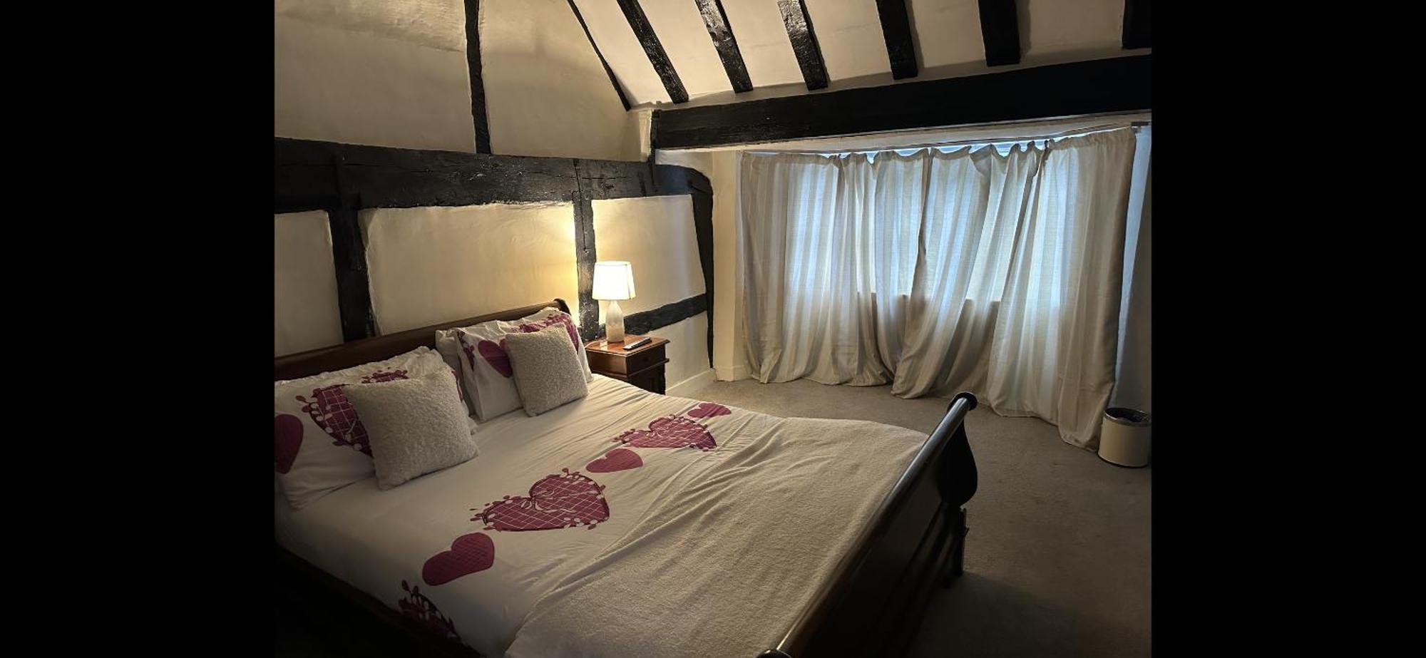 The Stonemasons Inn Петуърт Екстериор снимка